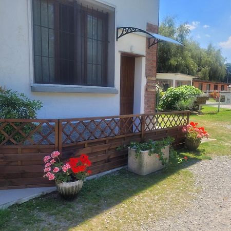 Agriturismo La Fornace Centro Ippico Como Eksteriør billede