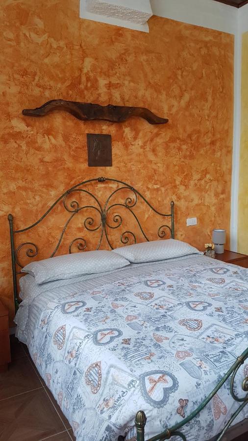 Agriturismo La Fornace Centro Ippico Como Eksteriør billede